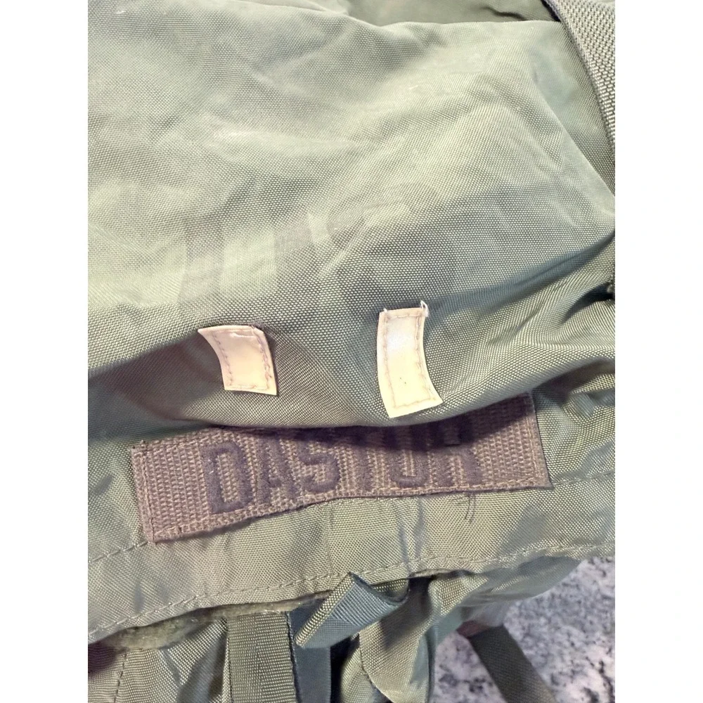 N/A authentic olive